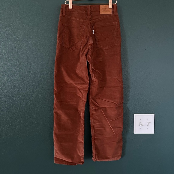 Levi’s Ribcage Straight Ankle Jeans in Tortoise Shell Moleskin - Picture 2 of 5